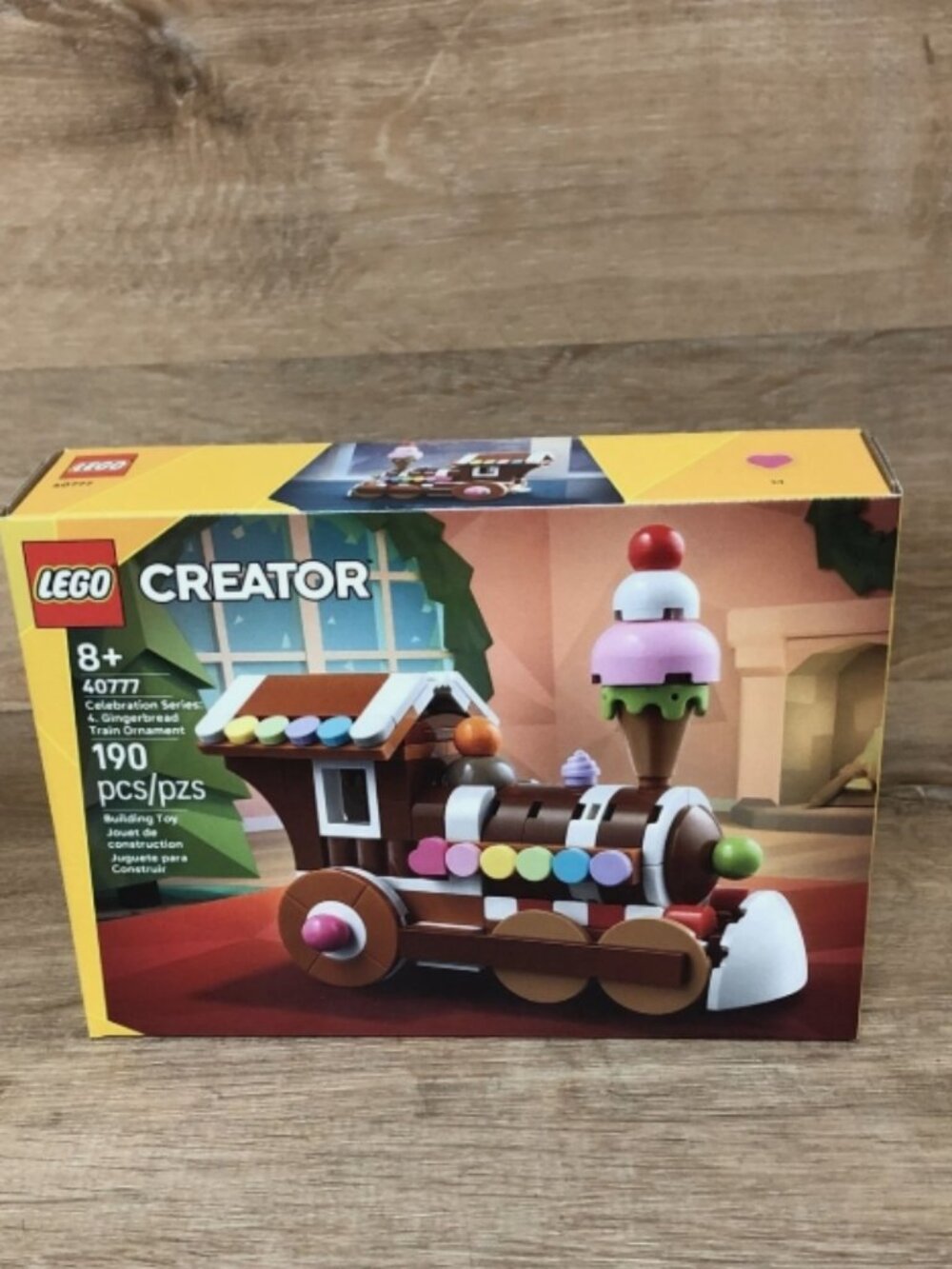 LEGO 40777 Creator (Celebration Series) Gingerbread Train Ornament 190pcs GWP